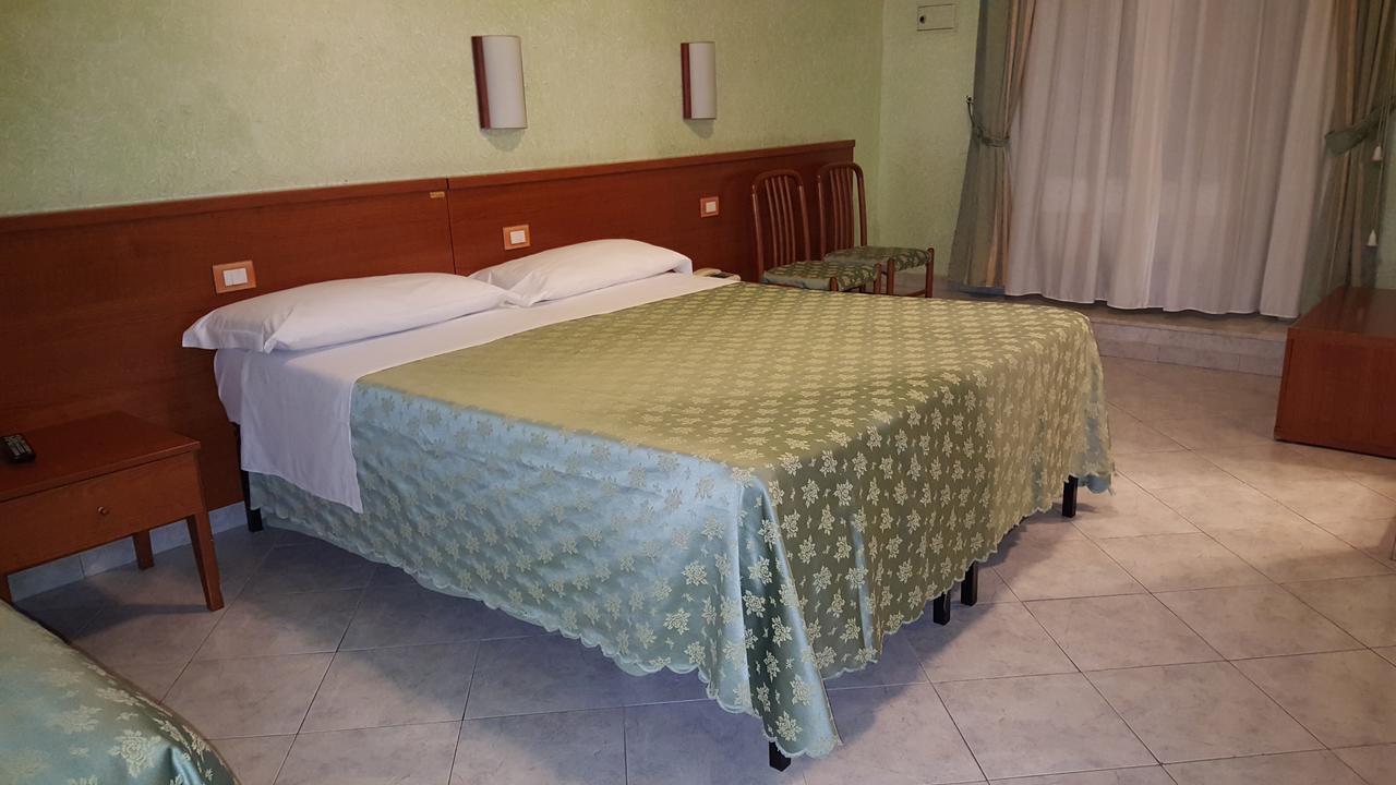 Hotel Bruna Rome Exterior photo