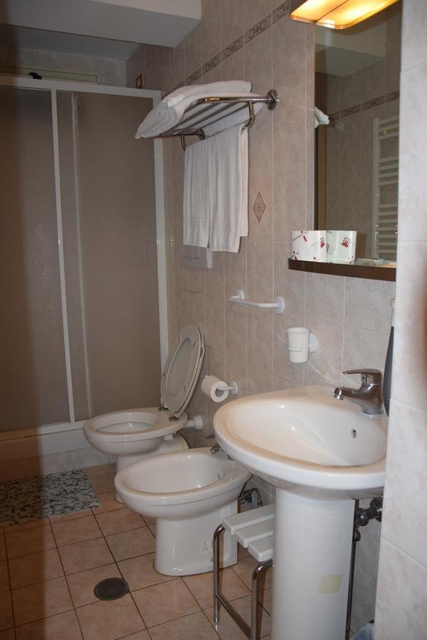 Hotel Bruna Rome Exterior photo
