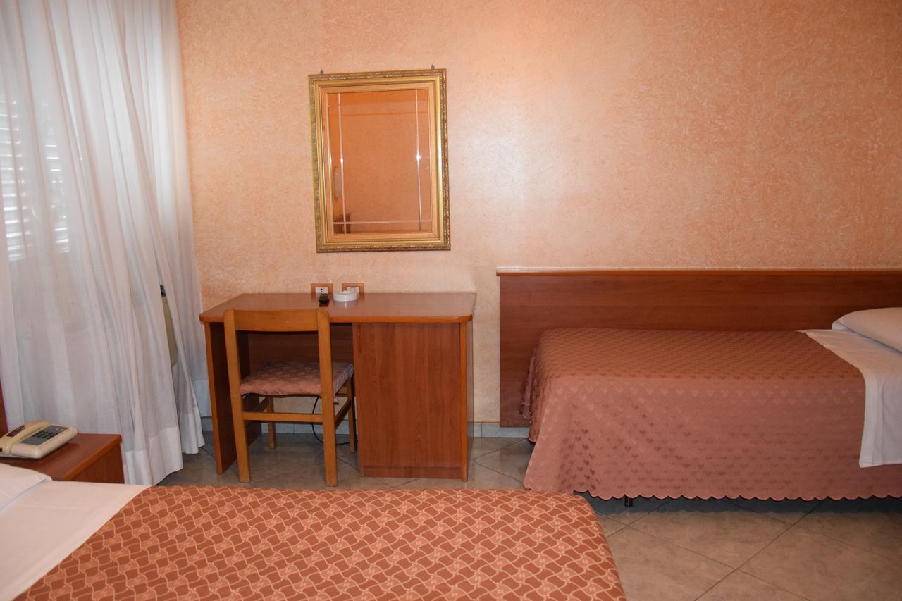 Hotel Bruna Rome Exterior photo